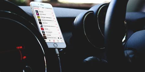 How to Play Music from Phone to Car: A Guide to In-Car Audio Entertainment